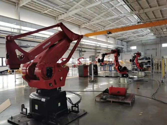 工业机器人智慧工厂动起来